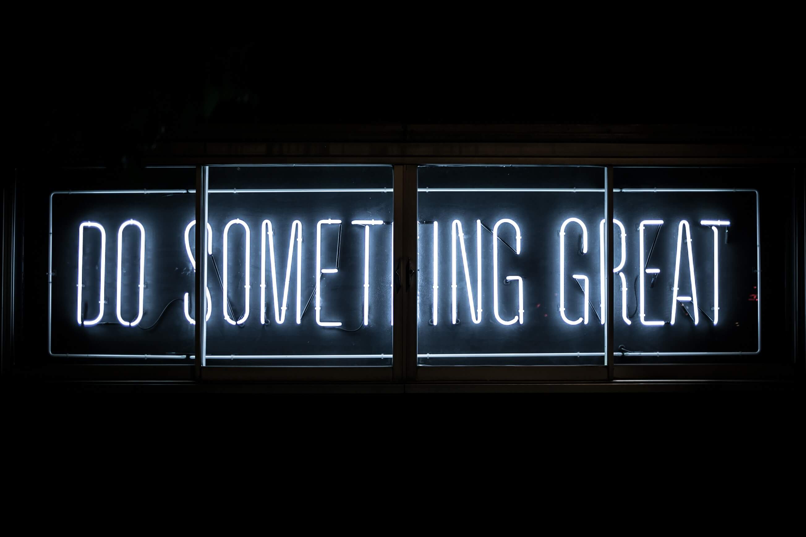 Do something great neon sign.